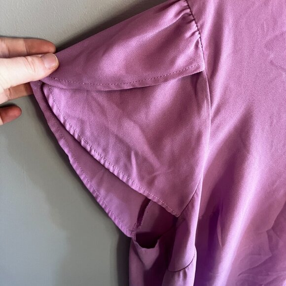 Torrid  Purple Blouse T-Shirt Flowy Size 3 Light Weight Business Casual Plus - Picture 4 of 8